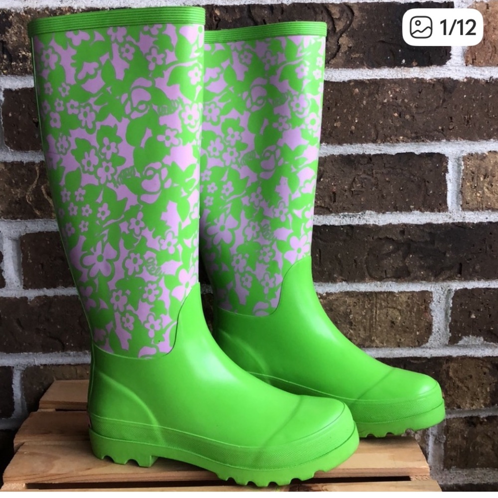Lilly Pulitzer Green/Pink Rain Boots/Booties